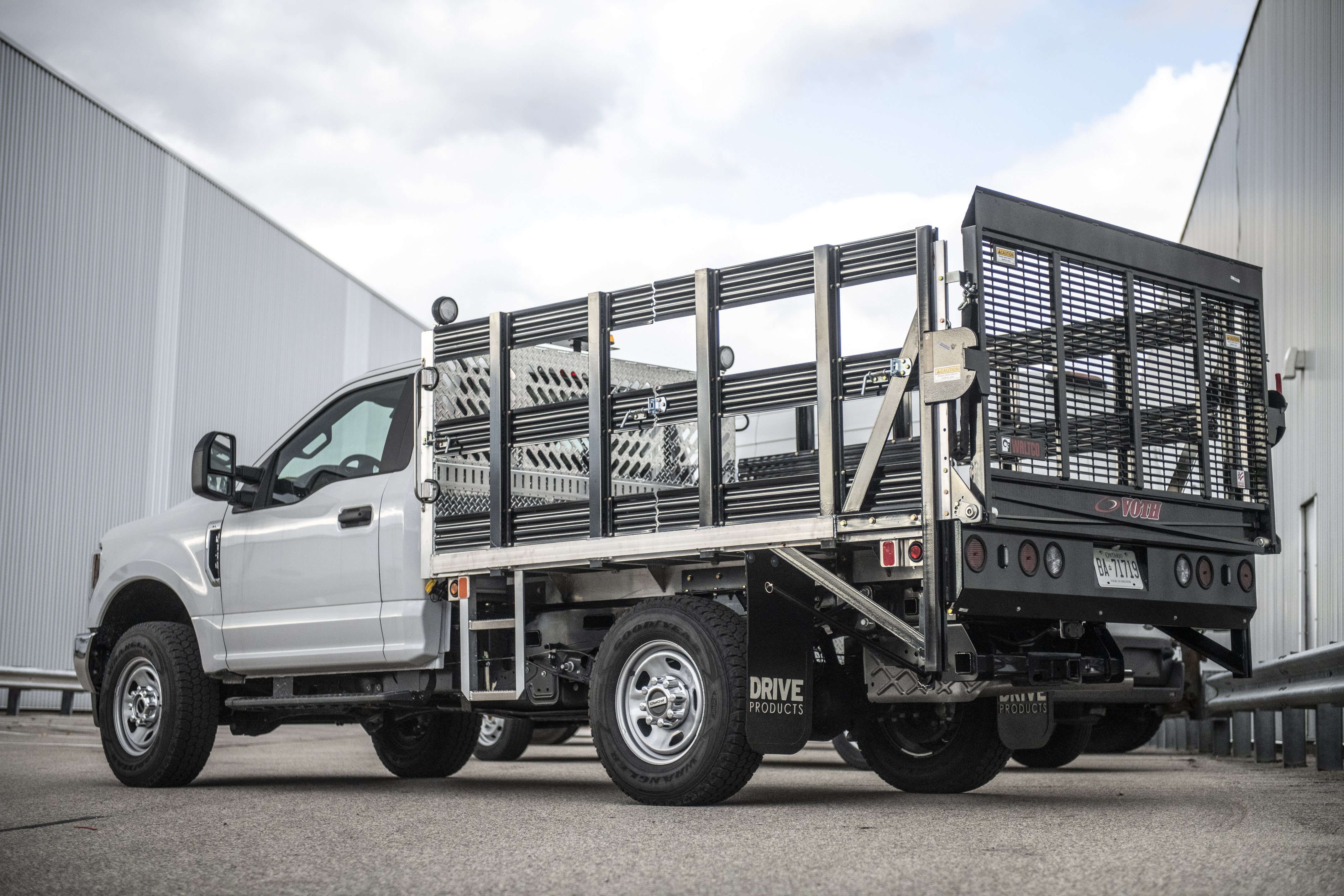 Work Ready Deck & Liftgate
